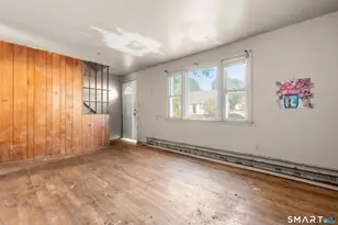 75 Brookside Ave, Bridgeport, CT 06606 - Photo 6