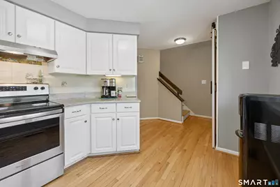 153 Natchaug Drive #153, Meriden, CT 06450 - Photo 6