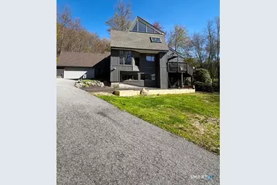 34 Deerfield Trace, Burlington, CT 06013 - Photo 2