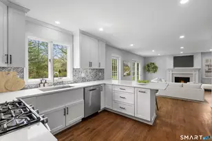 12 Westwood Pl, Stamford, CT 06902 - Photo 1
