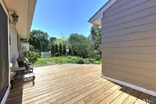 44 Knollwood Rd, Milford, CT 06460 - Photo 38