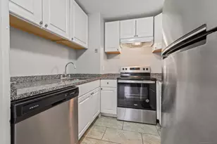 100 State St, North Haven, CT 06473 - Photo 6