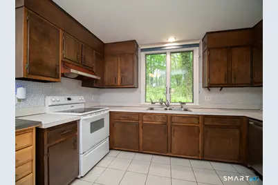 78 Charlton Hill Road #78, Hamden, CT 06518 - Photo 12