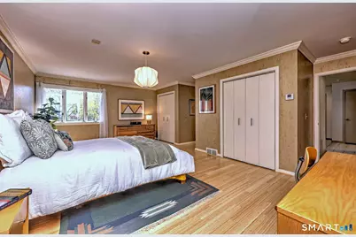 690 Forest Road #472, West Haven, CT 06516 - Photo 16