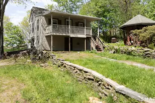 22 Fountain St, Norwich, CT 06360 - Photo 2