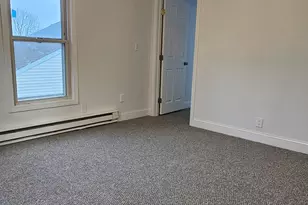 315 Grove St, Meriden, CT 06451 - Photo 6