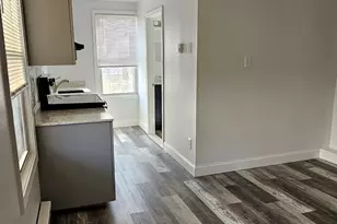 315 Grove St, Meriden, CT 06451 - Photo 10