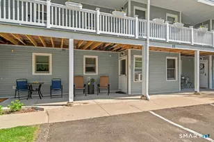 105 Hidden Knolls Cir, Monroe, CT 06468 - Photo 1
