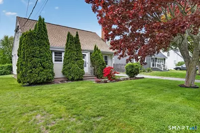 106 Moritz Place, Fairfield, CT 06824 - Photo 2
