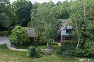 25 Country Ln, Glastonbury, CT 06073 - Photo 1