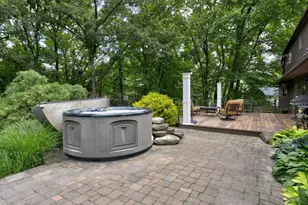 25 Country Ln, Glastonbury, CT 06073 - Photo 38
