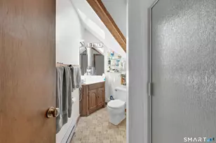 18 Mallory St, Danbury, CT 06810 - Photo 26