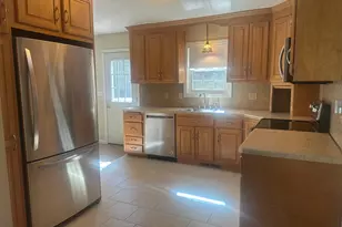 30 Malcein Dr, Southington, CT 06489 - Photo 4