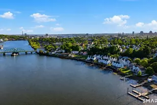 239 Front St, New Haven, CT 06513 - Photo 2