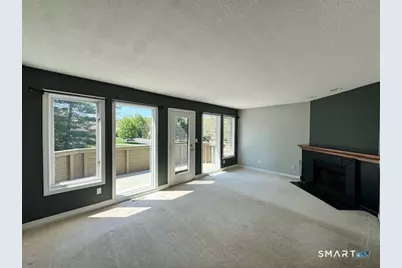 64 Far View Commons #64, Southbury, CT 06488 - Photo 4