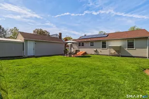 18 Leon Rd, Bristol, CT 06010 - Photo 6