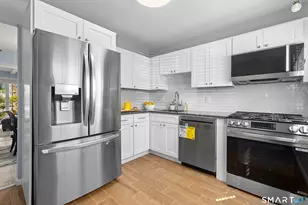 93 Park Ave, Danbury, CT 06810 - Photo 14