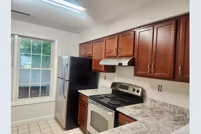 14 Fairgate Drive, Stamford, CT 06902 - Photo 6