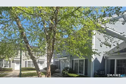 14 Fairgate Drive, Stamford, CT 06902 - Photo 2