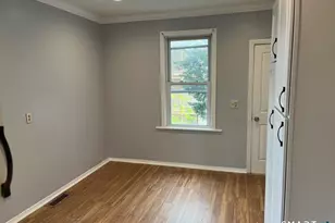 109 1/2 Oak Ave, Shelton, CT 06484 - Photo 6