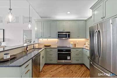 60 Willow Street #305, Stonington, CT 06355 - Photo 6