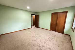 10 Windwood Dr, Windsor Locks, CT 06096 - Photo 10