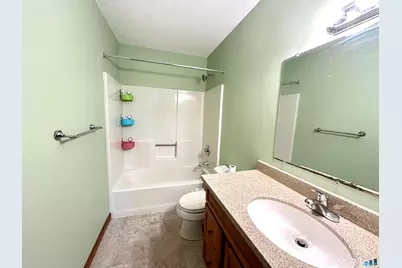 10 Windwood Drive #10, Windsor Locks, CT 06096 - Photo 6