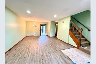 10 Windwood Drive #10, Windsor Locks, CT 06096 - Photo 2