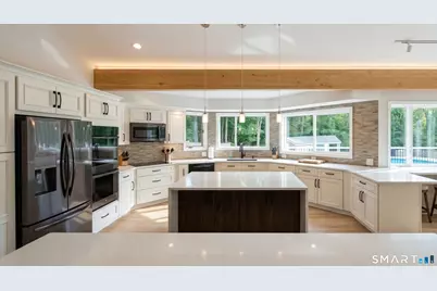 14 Vermillion Drive, Avon, CT 06001 - Photo 6