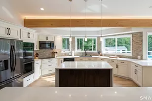 14 Vermillion Dr, Avon, CT 06001 - Photo 6