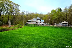 14 Vermillion Dr, Avon, CT 06001 - Photo 4