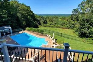 14 Vermillion Dr, Avon, CT 06001 - Photo 4