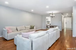 7 Great Oak Ct, Cromwell, CT 06416 - Photo 8
