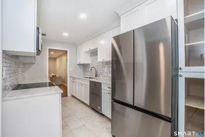 7 Great Oak Court #7, Cromwell, CT 06416 - Photo 4