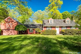 17 Briar Brae Rd, Darien, CT 06820 - Photo 2