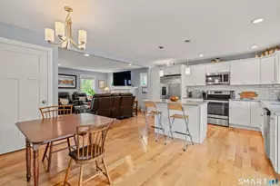39 Chapman Chase, Windsor Locks, CT 06096 - Photo 10