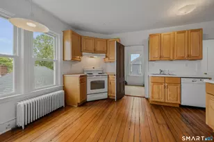 9-11 Diving St, Stonington, CT 06378 - Photo 16