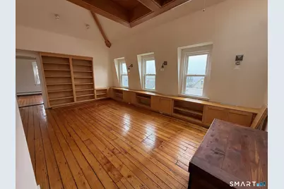9-11 Diving Street, Stonington, CT 06378 - Photo 4