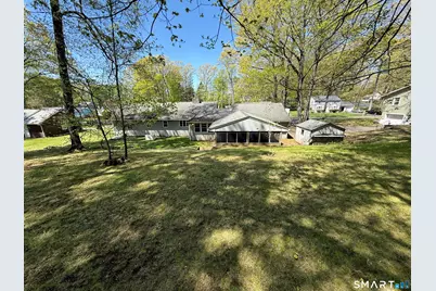 35 Preston Drive, Meriden, CT 06450 - Photo 4