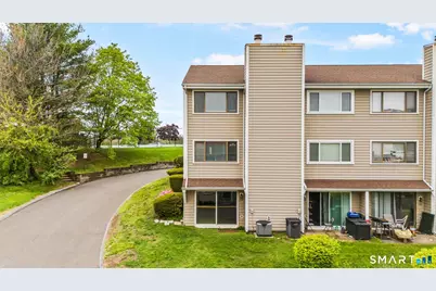 168 Monticello Drive #168, Branford, CT 06405 - Photo 2