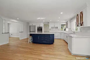 2 Joshua Slocum Dock, Stamford, CT 06902 - Photo 10