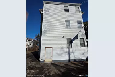 30 Farmington Avenue, New Britain, CT 06053 - Photo 4