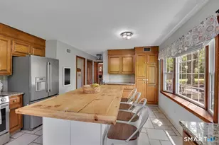 72 Old Post Rd, Wethersfield, CT 06109 - Photo 10
