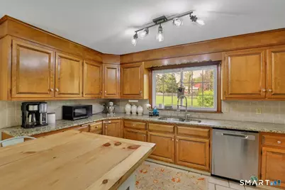 72 Old Post Road, Wethersfield, CT 06109 - Photo 8