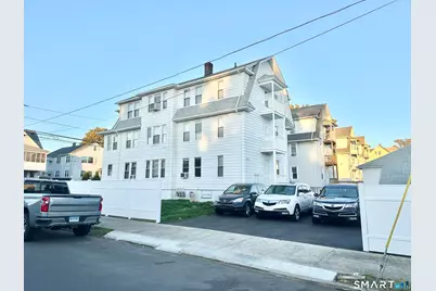 67 Tremont Avenue, Bridgeport, CT 06606 - Photo 2
