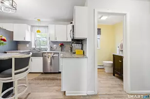 104 Whitney Dr, Meriden, CT 06450 - Photo 20