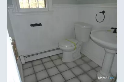 2 Fairfield Lane, Simsbury, CT 06070 - Photo 18