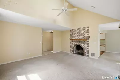 15 Thistle Way #B, East Windsor, CT 06016 - Photo 8