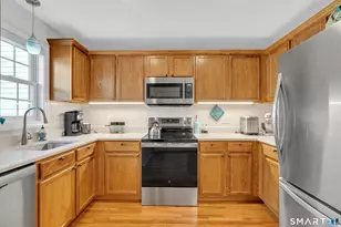 49 Copper Beech Ln, Portland, CT 06480 - Photo 8