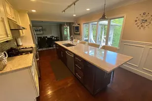 26 Sport Hill Pkwy, Easton, CT 06612 - Photo 6
